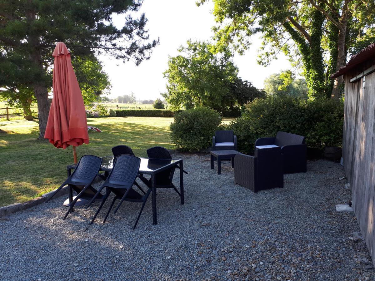 Manoir De La Ville Marie Hirel Kültér fotó