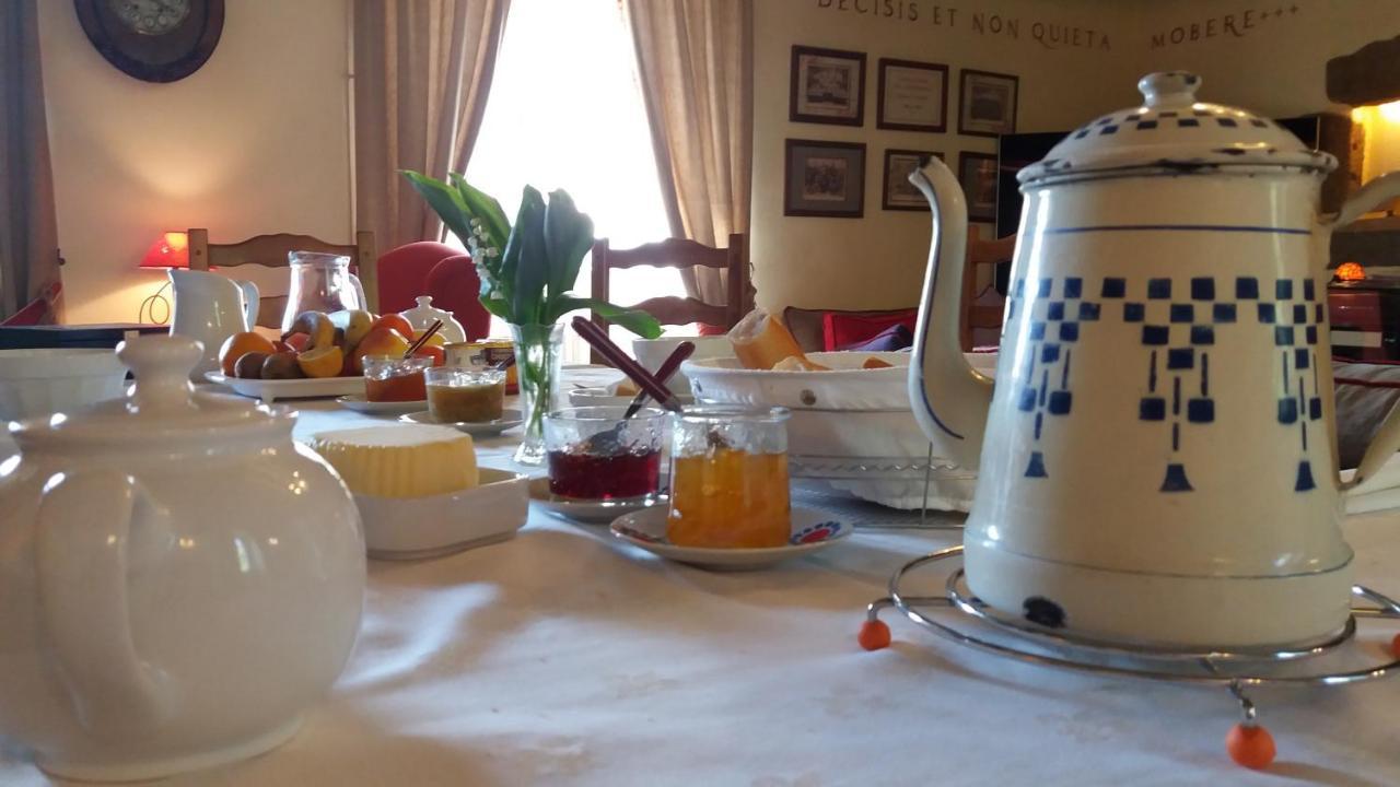 Manoir De La Ville Marie Hirel Kültér fotó